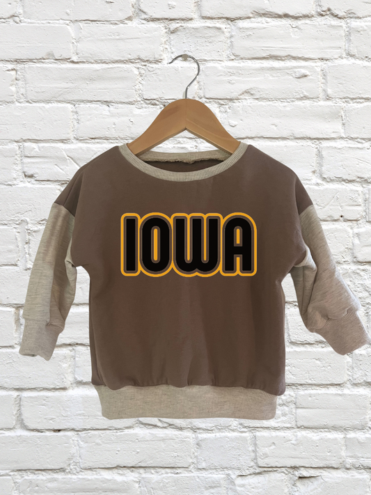 Iowa Bubble Oversized Pullover