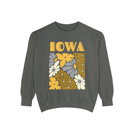 Iowa Floral Pullover - Comfort Colors